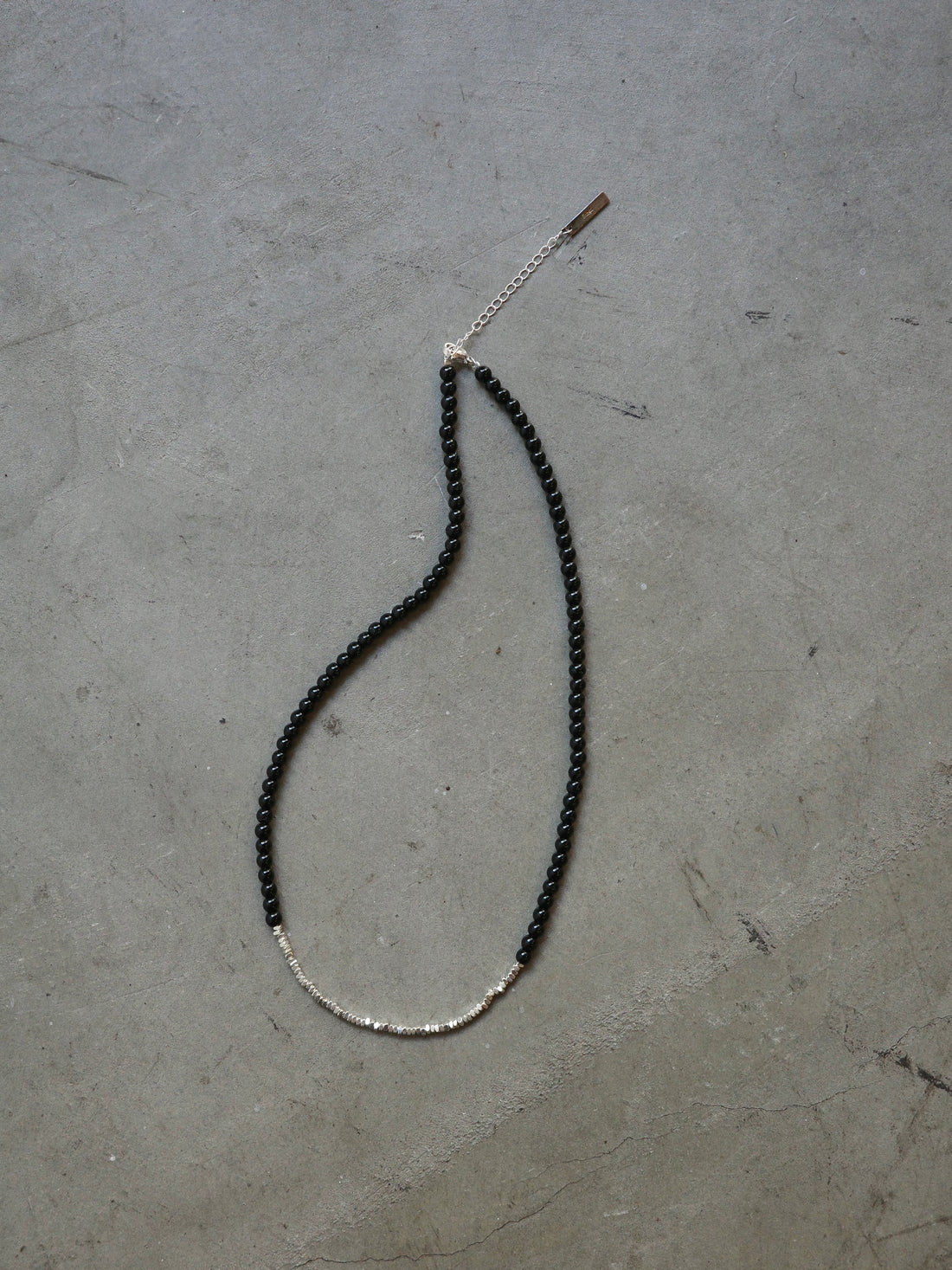 Slim Beads Choker