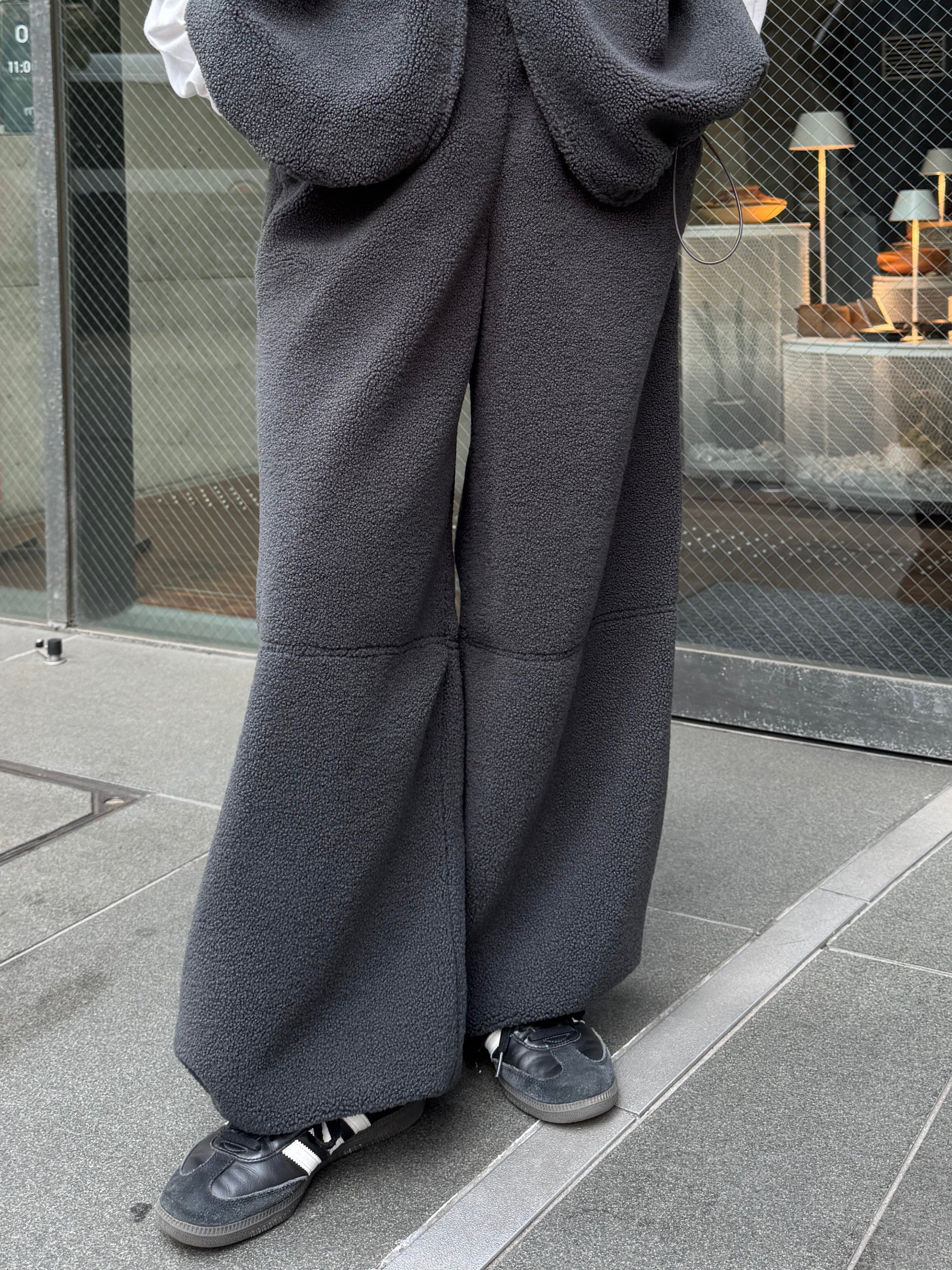 Easy Boa Pants | Ëongul (ヨングル) official通販サイト – Eongul