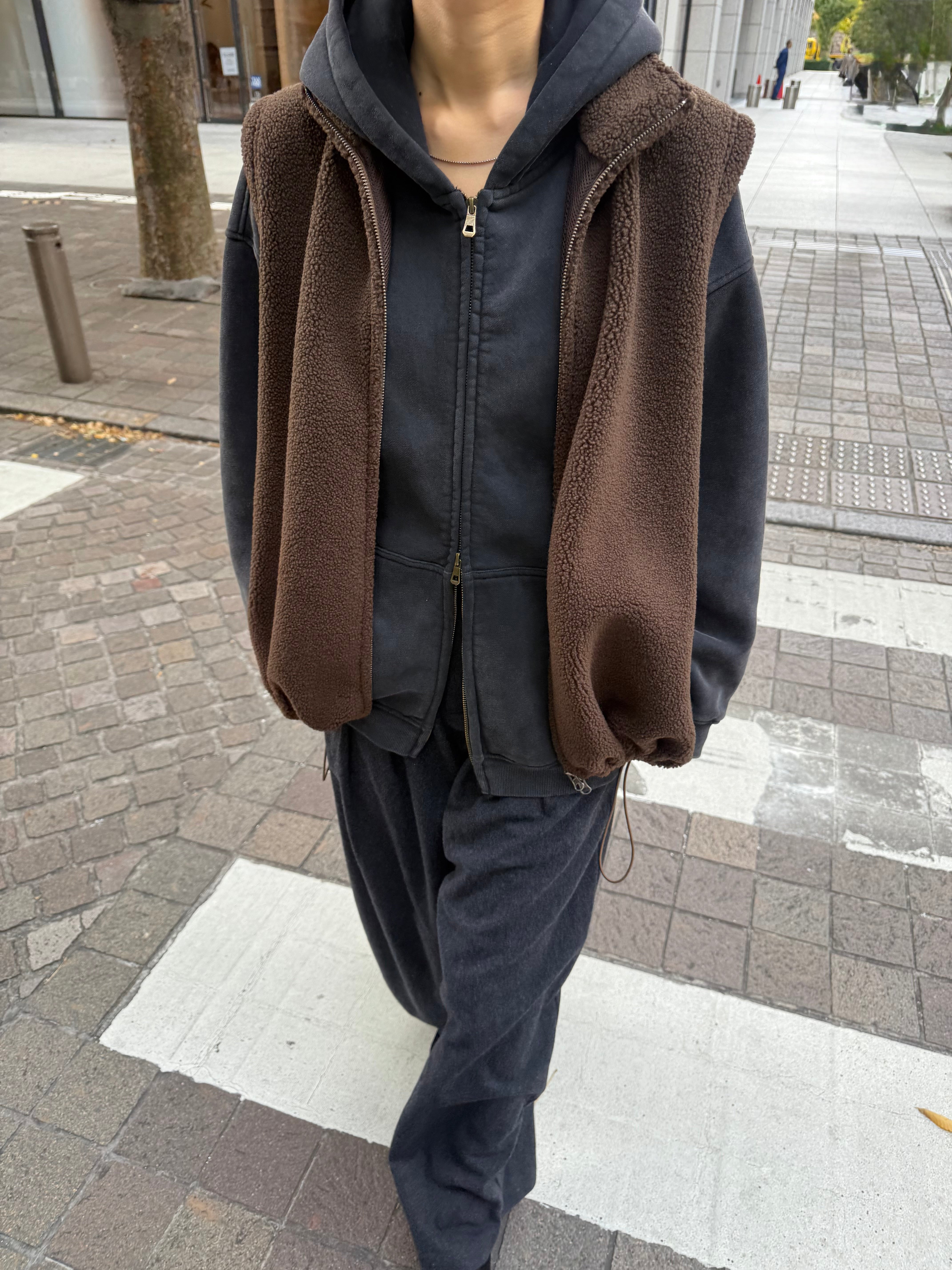 Eongul ダブルジップボアベスト Double Zip Boa Vest | Ëongul (ヨングル) official通販サイト – Eongul