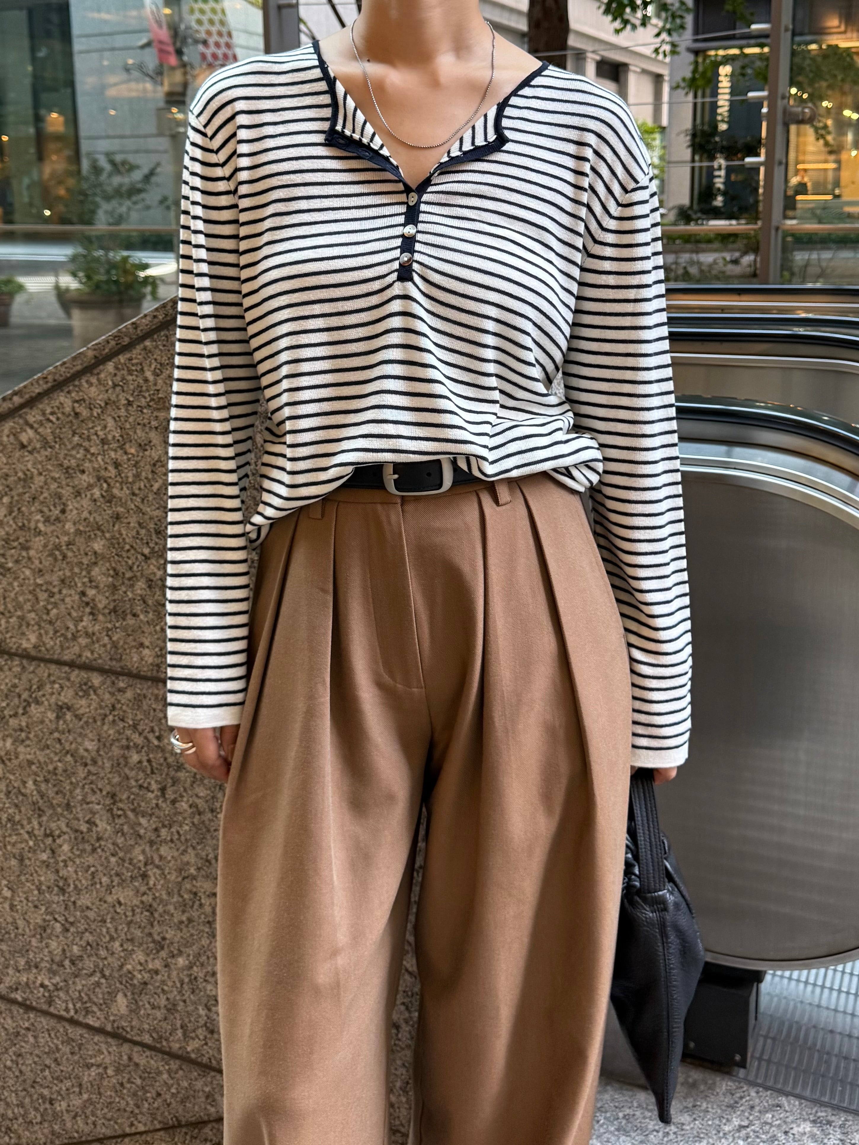 Sheer Henley Neck Knit Tops | Ëongul (ヨングル) official通販