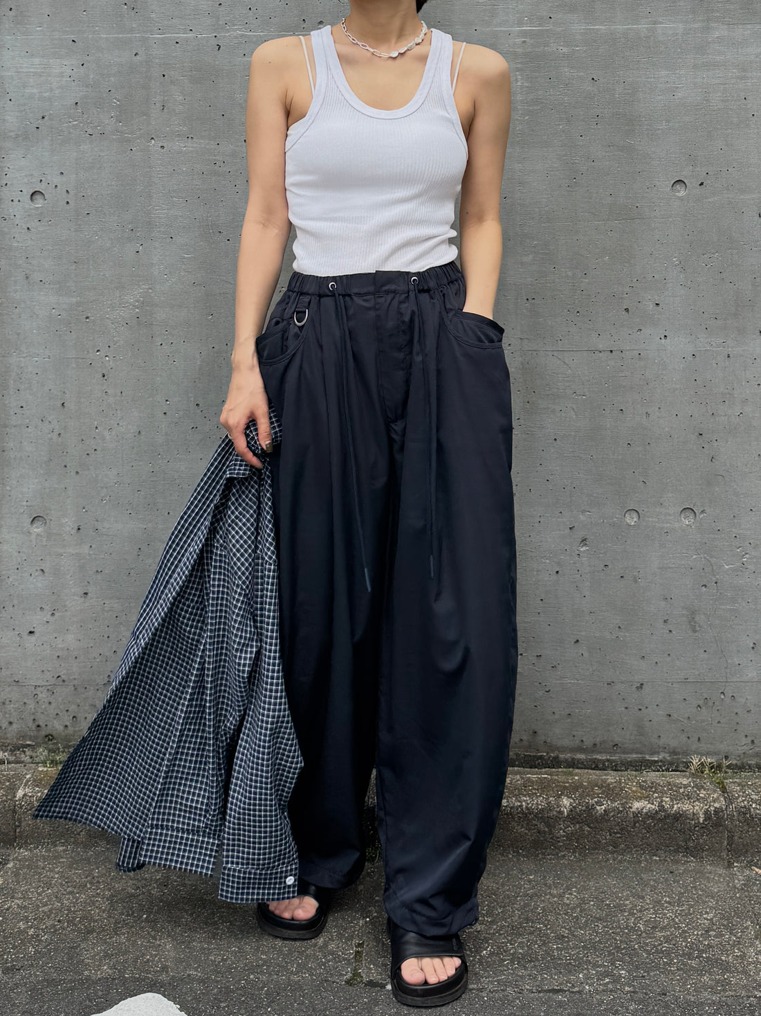 【PRE ORDER】Double Pocket Design Nylon Pants（9月上旬〜9月中旬お届け予定）
