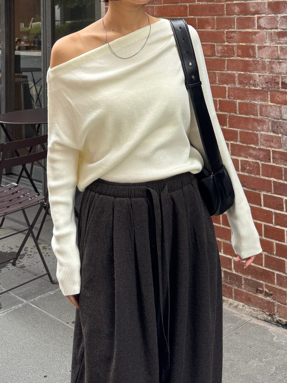 【PRE ORDER】One Shoulder Design Knit(12月上旬〜12月中旬発送予定)