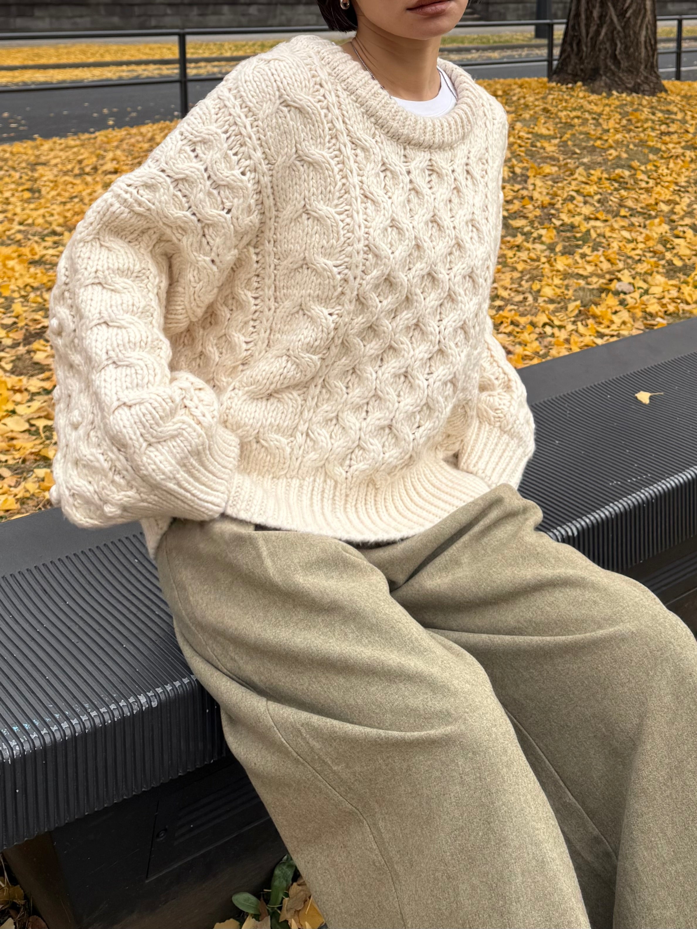 ヨングル Eongul Hand Cable Loose Knit Hand Cable Loose Knit | Ëongul (ヨングル) official通販サイト – Eongul