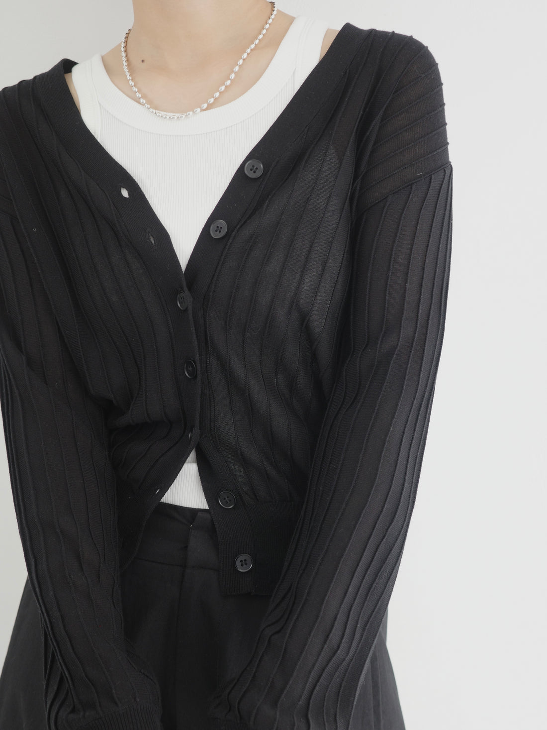 【PRE ORDER】Sheer Rib V Neck Cardi(5月上旬〜5月中旬発送予定)