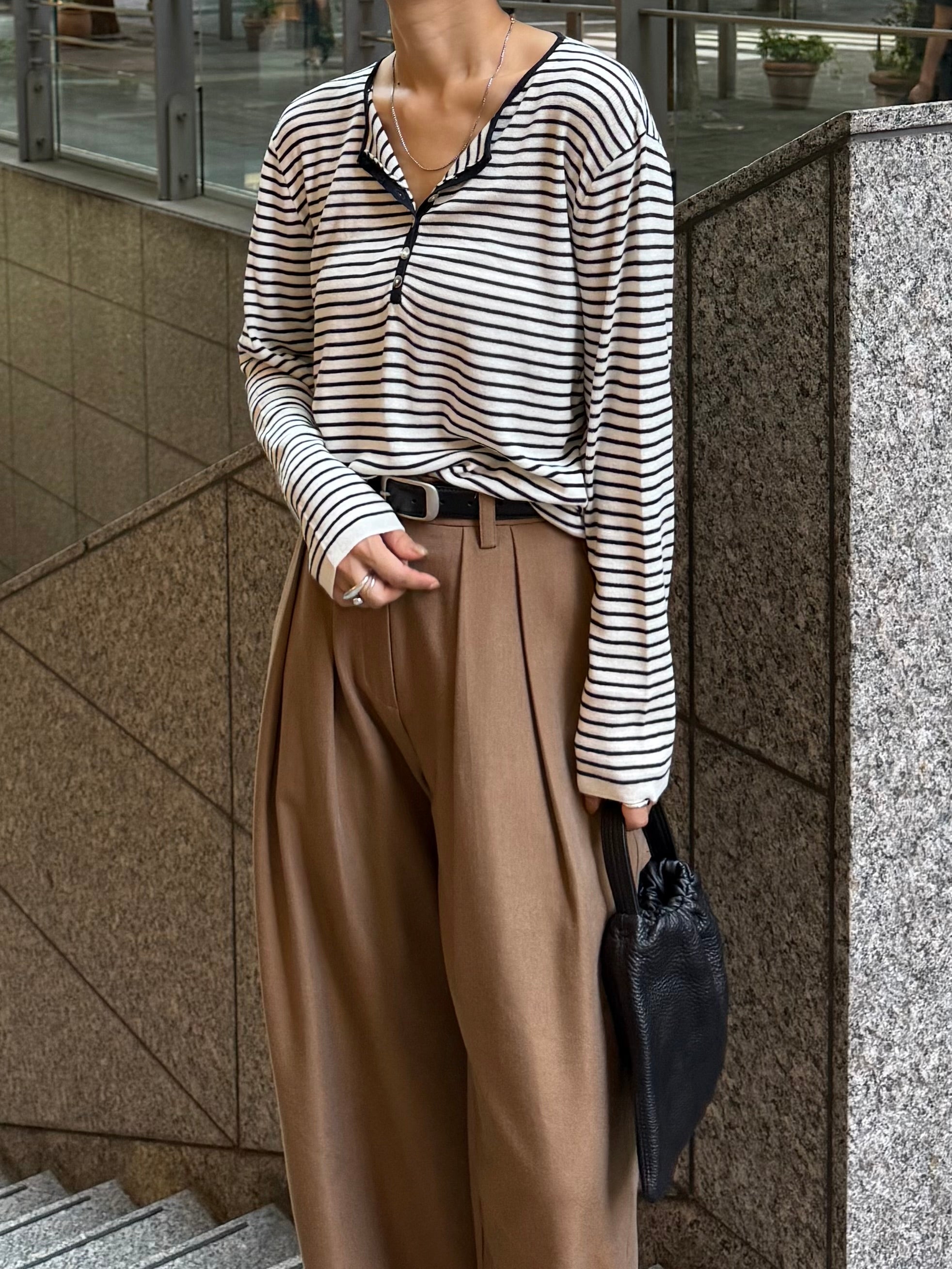 Sheer Henley Neck Knit Tops | Ëongul (ヨングル) official通販