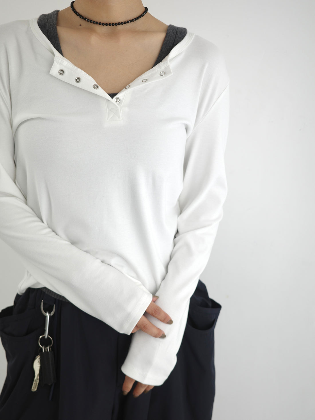 Henley neck Sheer Tops（5月上旬〜5月中旬発送予定）