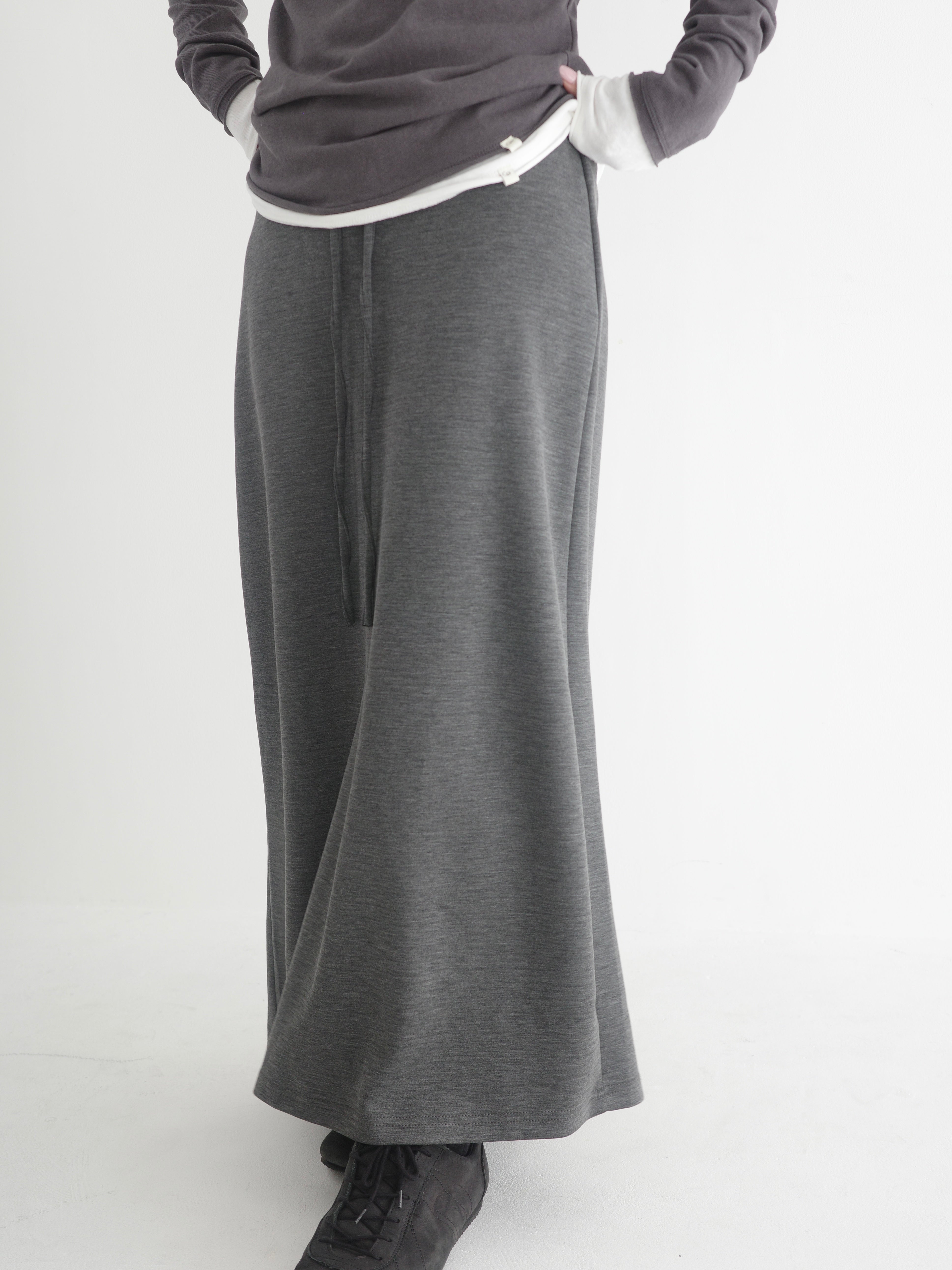 BOTTOMS – Eongul BOTTOMS – Eongul