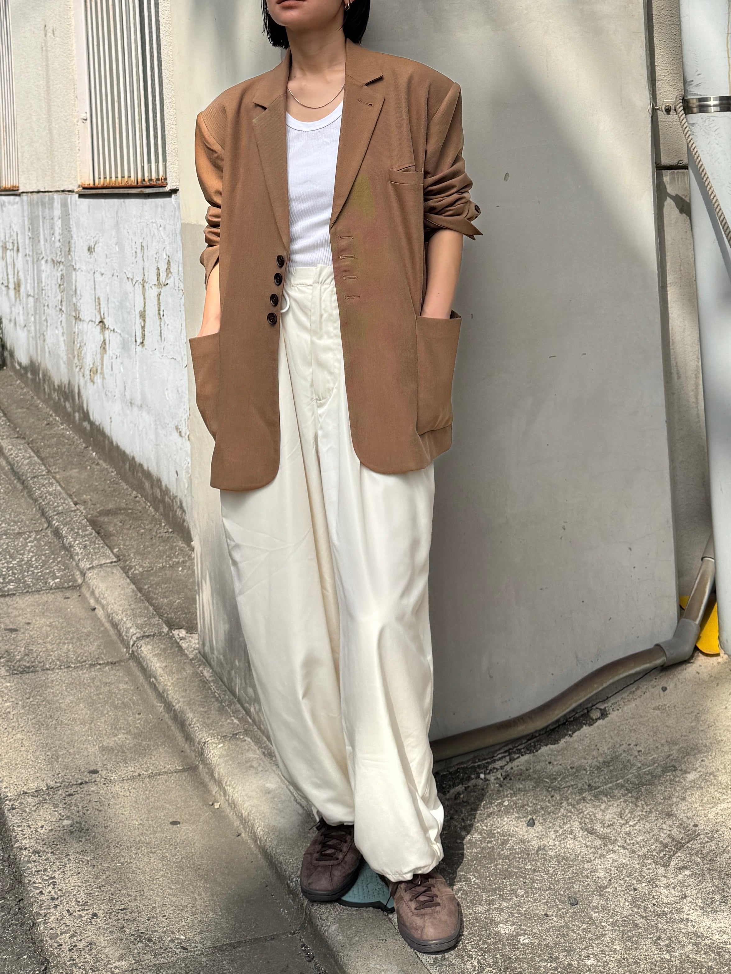 Eongul ヨングル　オーバーサイズ　テーラードジャケット　ブラック Over Tailored Jacket | Ëongul (ヨングル) official通販サイト